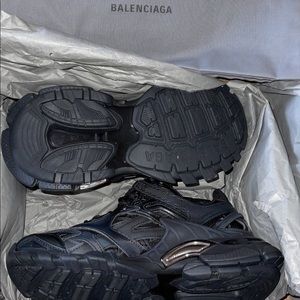 Balenciaga Track 2 Black Sneakers